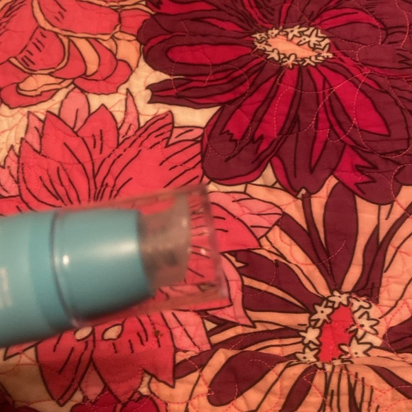 Tula Filter Primer Blurring & Moistureizing Primer in Cosmos Sheerly Tinted - Picture 15 of 15